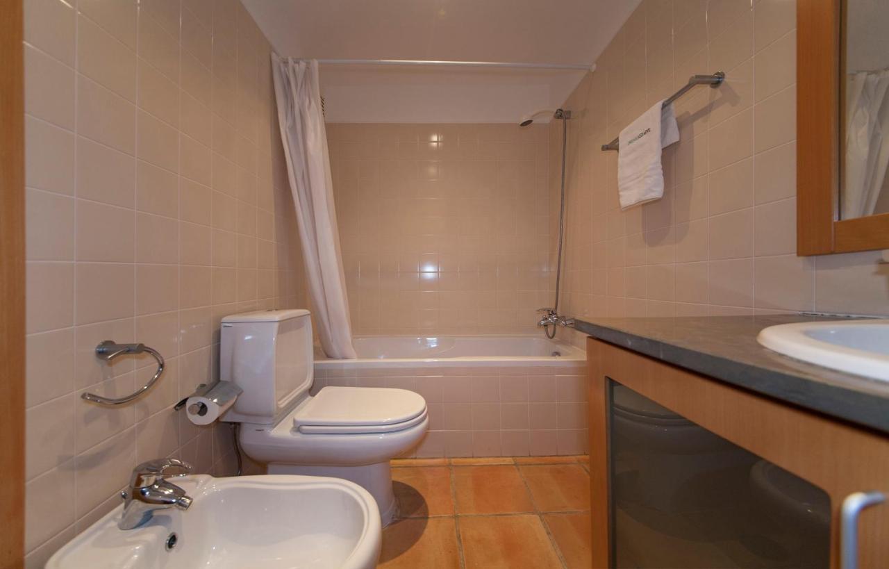 B46 - Marinapark Apartment With Seaview Lagos Exteriör bild